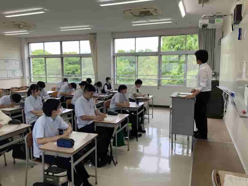 教員養成プロジェクト報告「第３回：教育実習生との交流」