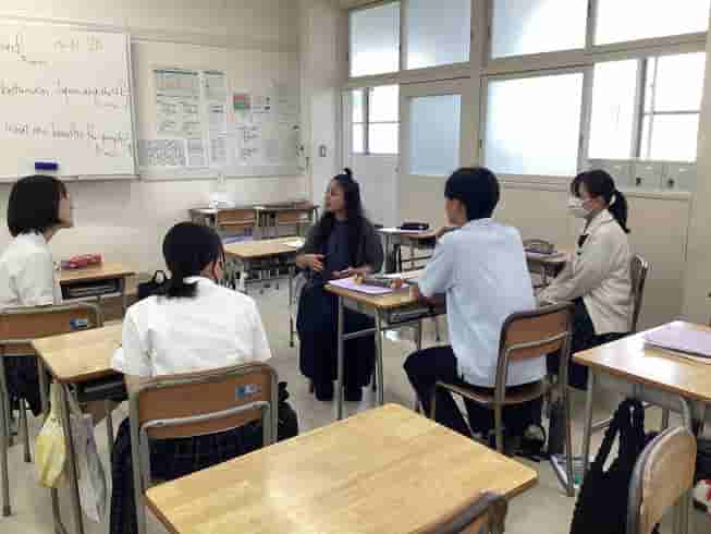 愛知教育大学短期留学生の附属高校訪問